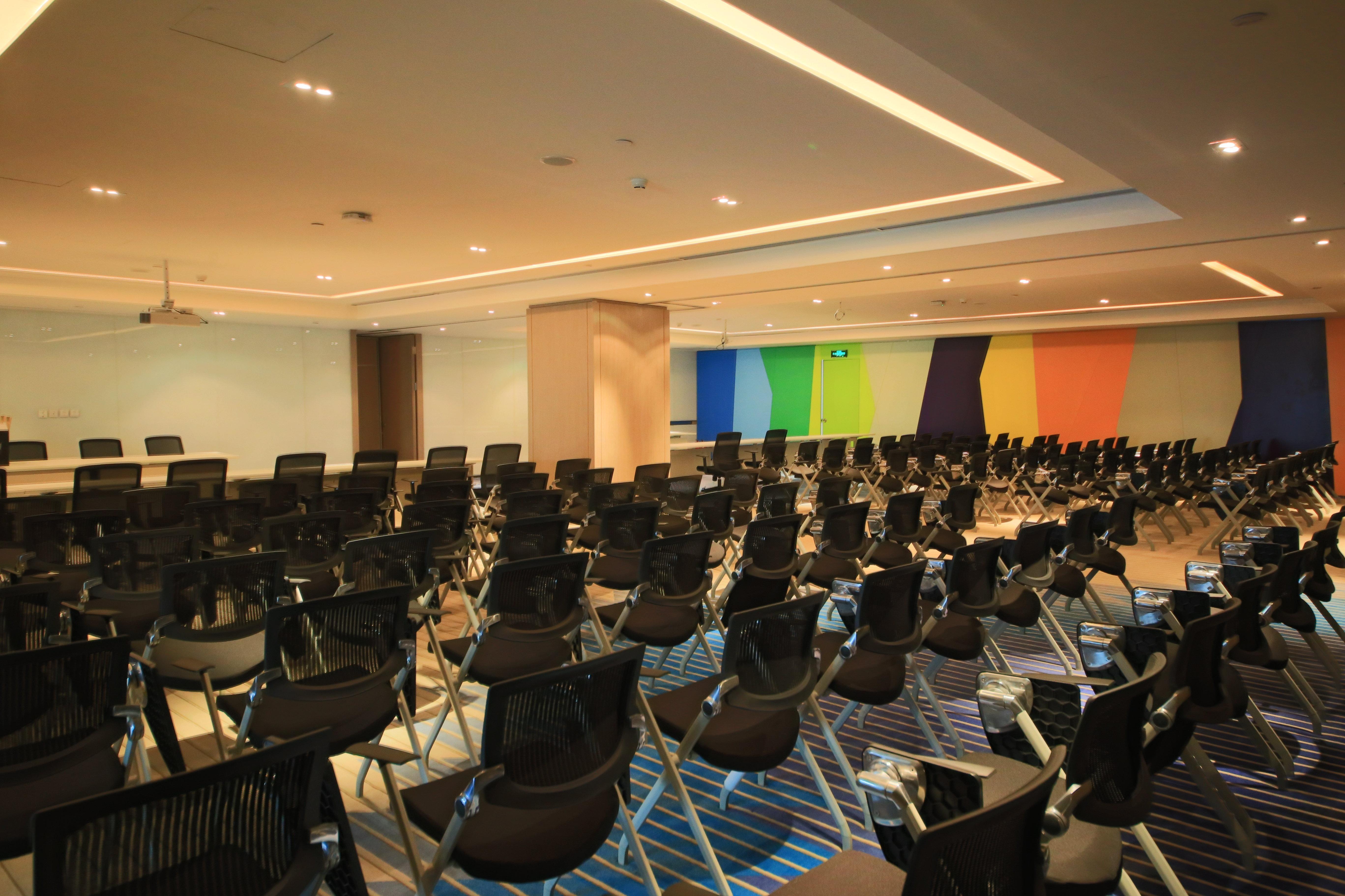 Holiday Inn Express Yingkou Onelong Plaza By Ihg Gaizhou Exterior foto