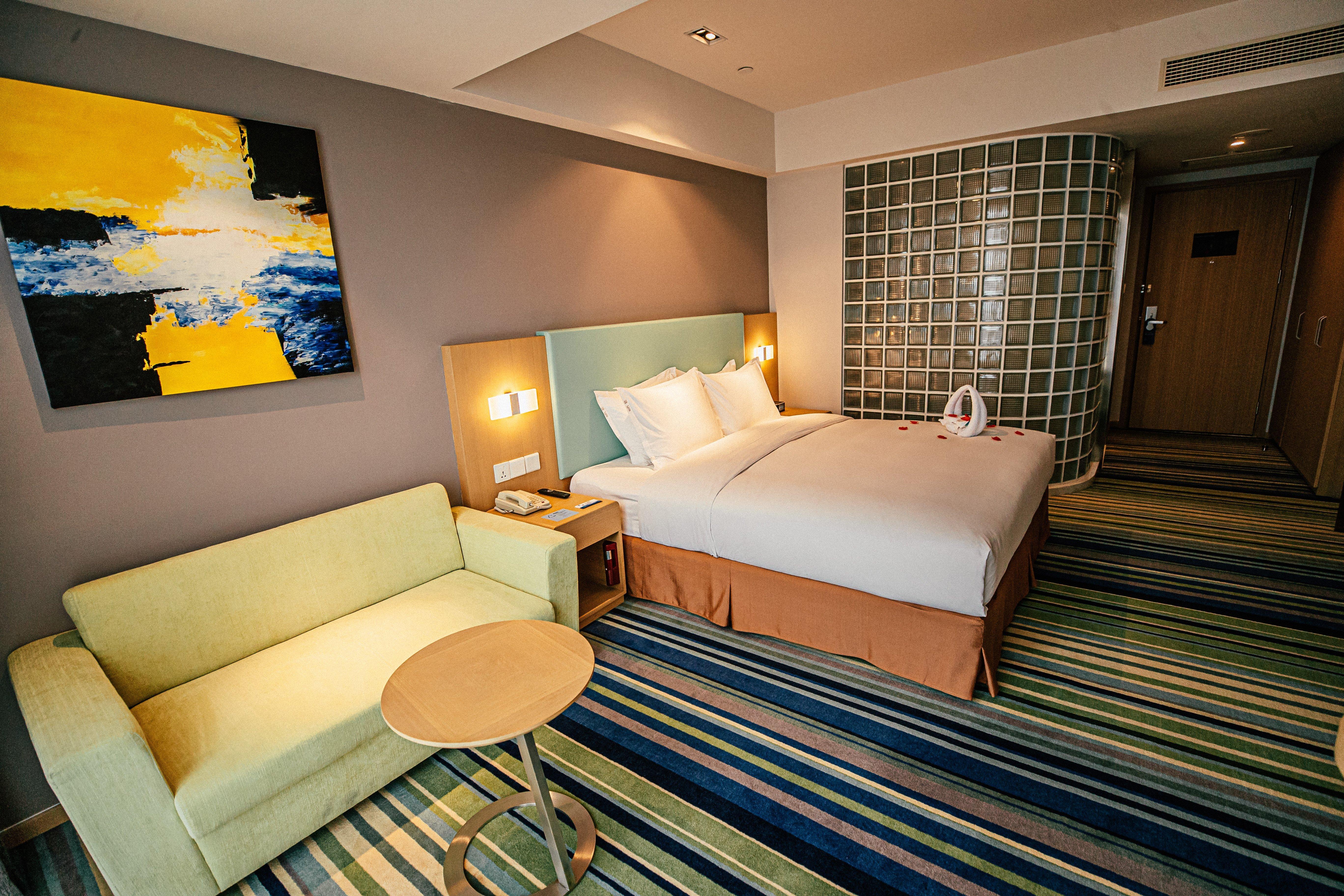 Holiday Inn Express Yingkou Onelong Plaza By Ihg Gaizhou Exterior foto